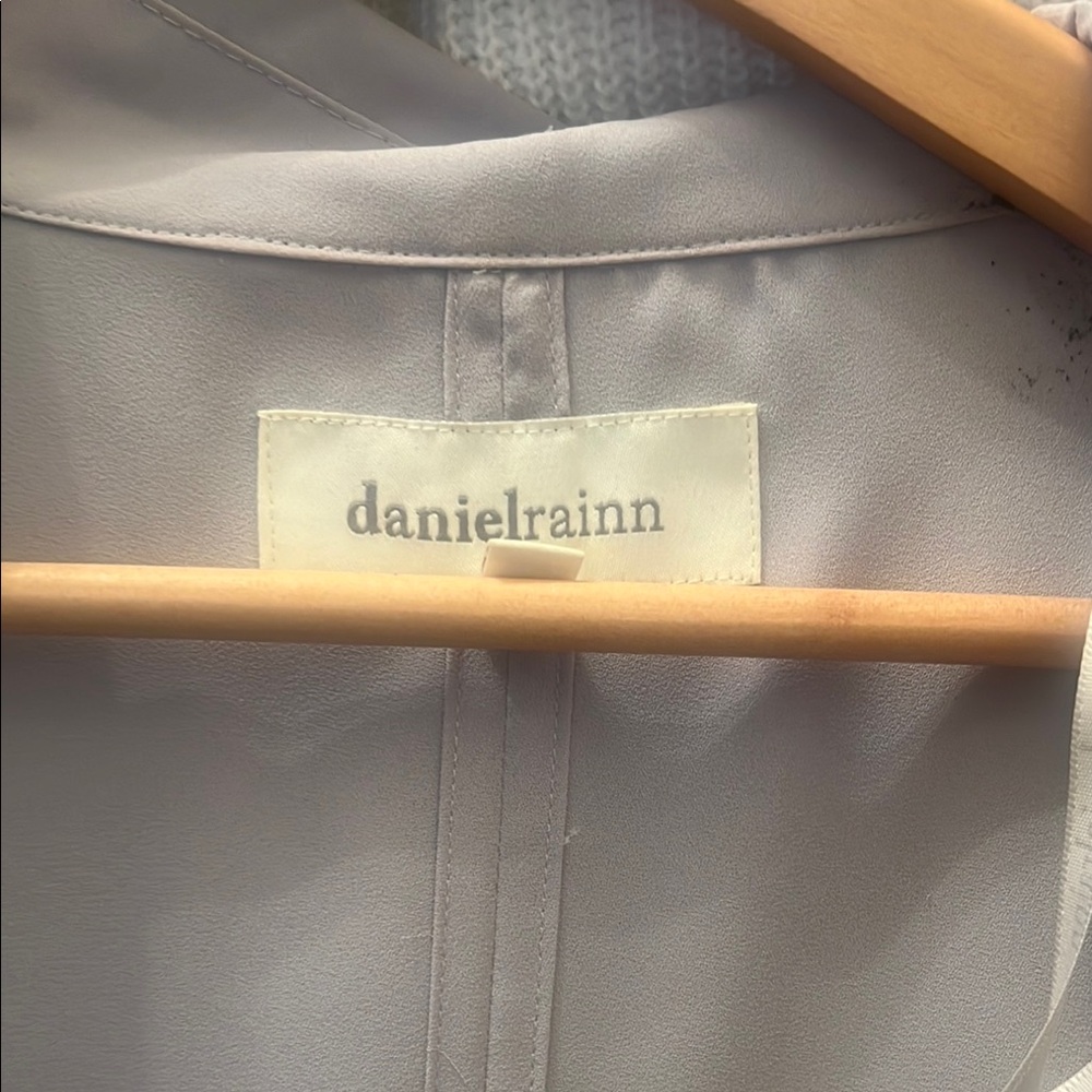 Light spring grey jacket size small - Picture 2 of 3